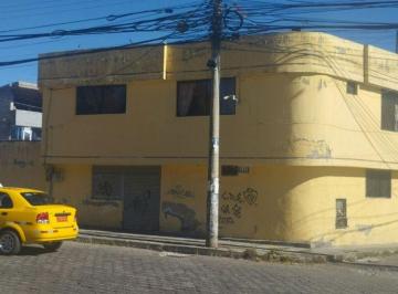 Casa de 8 habitaciones, Quito · Venta Casa Rentera - Ciudadela Ibarra, Sur de Quito