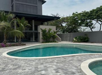 Departamento de 1 habitación, Guayaquil · En Venta Suite en Samborondon Km 9.5 Urbanización Jardines del Buijo