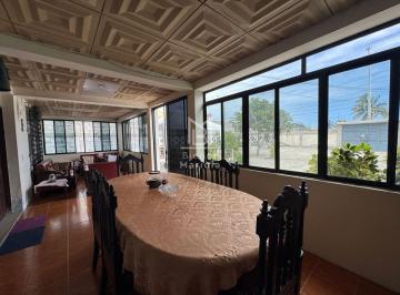 Casa de 8 habitaciones, Salinas · Casa - Hostal en Venta en Salinas | 780 m² de Terreno