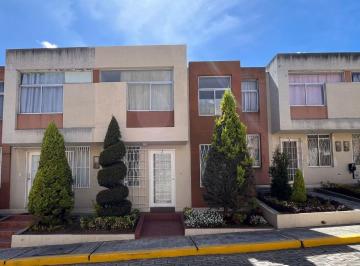 Casa de 3 habitaciones, Quito · Casa de Venta Conocoto - Puente 2
