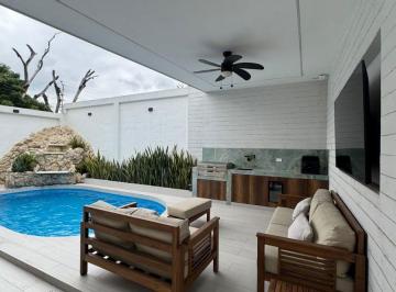 Casa de 3 habitaciones, Guayaquil · Casa de Alquiler Amoblada con Piscina Privada en Ceibos Real