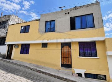 Casa de 9 habitaciones, Quito · Casa Rentera con 4 Unidades en La Bota – ¡Ideal Para Inversión! | $69.000