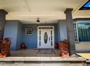 Casa de 3 habitaciones, Quito · Venta Casa Club Los Chillos Sangolqui