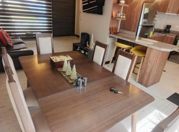 Casa · 92m² · 1 Estacionamiento · Casa en Venta