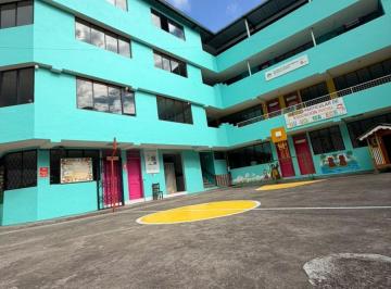 Edificio-Hotel-Fabrica de 10 habitaciones, Baños de Agua Santa · Centro Educativo en Funcionamiento en Venta, 1.197 m de Construcción, Baños de Agua Santa