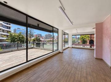Local comercial , Quito · En Renta Local con La Mejor Exposicion de 114 m² Mas 25 m² Terraza - Republica del Salvador