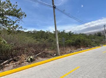 Terreno / Lote , Quito · Vendo Terreno Barrio Tunaspamba