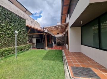 Casa de 6 habitaciones, Quito · Casa en Renta - 6 Dorm. - 476 m² - Jardines - Seguridad - Urbanización - Zona Escolar Amagasi