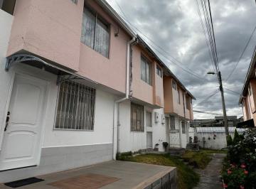 Casa de 3 habitaciones, Quito · En Venta Casa Sector Puente 1 Valle de Los Chillos
