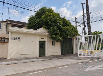 Casa · 204m² · 3 Habitaciones · 2 Estacionamientos · Venta Casa Esquinera Más Suite Independiente 204 m² de Terreno Samanes 5 E. I