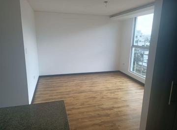 Departamento de 3 habitaciones, Quito · Departamento de Venta a Pasos de 6 de Diciembre Cerca Colegio de America