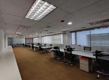 Oficina comercial · 540m² · 10 Estacionamientos · Jv Sector La Carolina, Av Amazonas. Oficina Amoblada en Renta.540 m en Edificio Corporativo