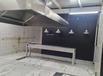 Local comercial , Cuenca · Local Comercial en Renta