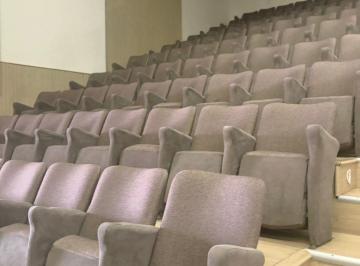 Bodega-Galpón , Quito · De Renta Auditorio con 500 Butacas Tipo Teatro con Tarima Ideal Para Iglesias o Actividades Cultural