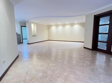 Casa de 4 habitaciones, Guayaquil · Espaciosa Casa en Renta en Olivos 2