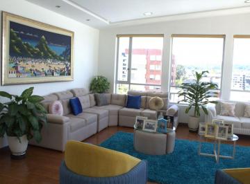 Departamento de 3 habitaciones, Quito · Penthouse de Lujo con Terraza Privada - Quito Tenis