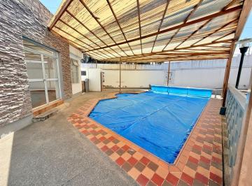 Casa de 4 habitaciones, Quito · Venta Casa Calderon Conjunto Villas El Girasol
