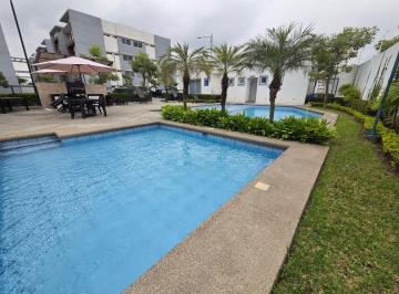 Departamento de 2 habitaciones, Guayaquil · Samborondon Departamento Planta Baja con Patio de 2 Dorm. Frente a Parque Bicentenario