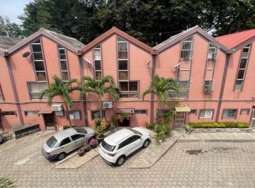 Departamento de 3 habitaciones, Guayaquil · 7747. Urdesa Norte, Vendo/alquilo Oportunidad Casa Tipo Town House, 4 Dorm., $75.000/650.