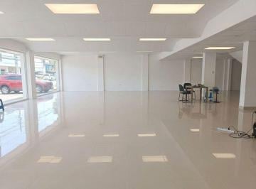 Local comercial , Guayaquil · Local 200 m² con Mampara Publicitaria de 13.5 Av Las Americas Aeropuerto Gye