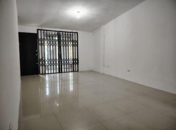 Casa de 3 habitaciones, Guayaquil · Casa de Alquiler en Brisas del Río, Conjunto Cerrado, 3 Dorm..