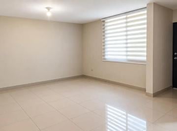 Casa de 3 habitaciones, Guayaquil · Casa en Alquiler en Guayaquil, Urbanización La Perla