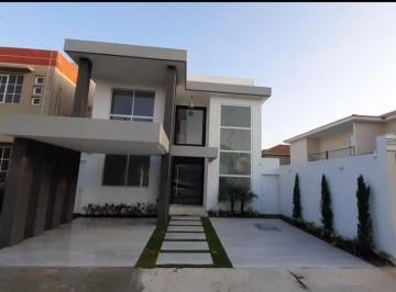 Casa · 290m² · 3 Habitaciones · 2 Estacionamientos · Santa Maria de Casa Grande, Alquilo Casa