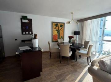 Departamento · 130m² · 3 Habitaciones · Alquiler de Departamento Amoblado en Edificio River Tawers