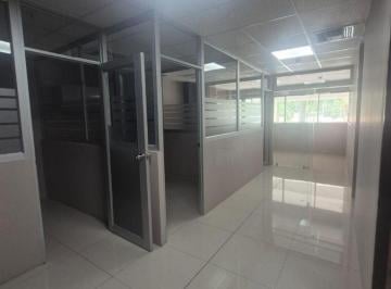 Oficina comercial · 90m² · 1 Estacionamiento · Alquiler de Oficna en Parque Empresarial Colon