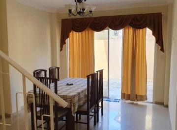 Casa · 140m² · 3 Habitaciones · 2 Estacionamientos · Vendo Casa en Urb. Portal Al Sol, Via a La Costa