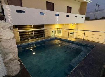 Casa · 196m² · 5 Habitaciones · 8 Estacionamientos · Vendo Casa en Punta Blanca, Sector Mansito