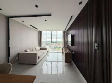 Oficina comercial · 100m² · Alquiler de Departamento en Edificio Millenium Titanium