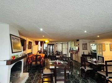 Casa de 2 habitaciones, Quito · Restaurante Equipado Calle Motilones Batan Alto