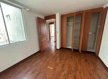 Casa · 97m² · 3 Habitaciones · 2 Estacionamientos · Venta de Casa de 3 Habitaciones, Sector Carretas de Carcelén a 5 Min del Centro Comercial El Portal