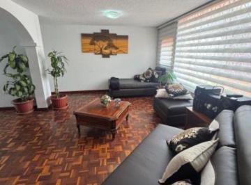 Casa de 3 habitaciones, Quito · Hermosa Casa de Venta Sector La Mañosca