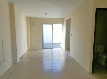 Casa de 4 habitaciones, Guayaquil · La Rioja Vendo Casa 3 Dorm 2 Parqueos 135 m²