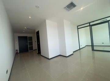 Oficina comercial · 39m² · 1 Estacionamiento · Oficina en Trade Building
