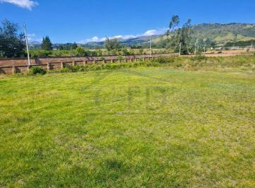 Terreno / Lote , Quito · Venta Lote de Terreno de 1 Hectárea en Oyambarillo, Tababela