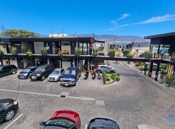 Local comercial · 48m² · Local Comercial - Cumbayá