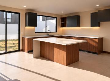 Casa · 128m² · 3 Habitaciones · 3 Estacionamientos · En Renta Casa Independiente por Estrenar | 3 Dorm. | $900
