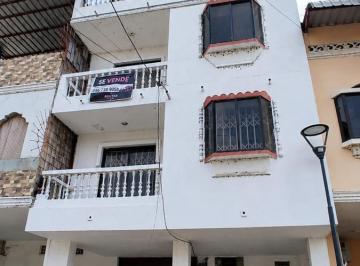 Casa · 184m² · 5 Habitaciones · Casa Rentera en Venta, Cabecera del Canton Samborondón Carp