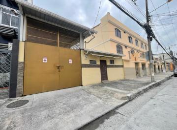 Bodega-Galpón · 150m² · 6 Estacionamientos · Galpón /bodega en Venta Cdla Simon Bolivar a 5 m del Mall del Sol Alemo