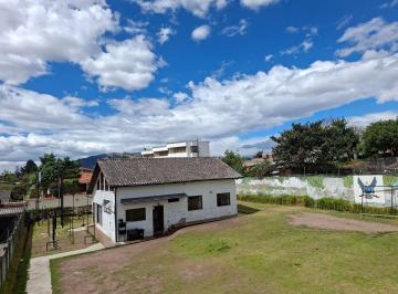 Casa de 10 habitaciones, Quito · Sangolquí Venta 1.000 m² - Casa Rústica + Aulas/vestidores - Se Renta $1.200 Mensuales