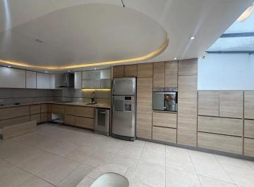 Departamento de 2 habitaciones, Quito · Departamento en Alquiler Cerca del Centro Comercial El Bosque