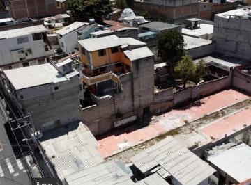 Casa · 582m² · 4 Estacionamientos · Casa Rentera en Sur de Quito