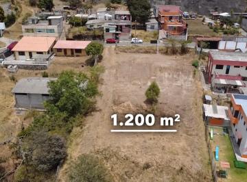 Terreno / Lote , Quito · Terreno en Zámbiza: Derechos y Acciones Equivalentes a 1.200 m²