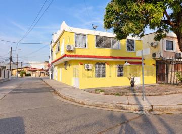 Departamento · 85m² · Departamento en Alquiler en Los Sauces Gabr