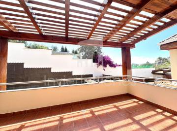 Casa · 495m² · 3 Habitaciones · 4 Estacionamientos · Casa de Renta Dentreo de Campo Alegre