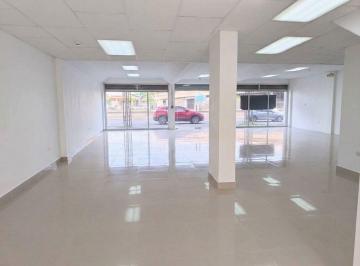 Local comercial , Guayaquil · 250 m² Local con Oficina, Mampara Publicitaria, Av Las Americas