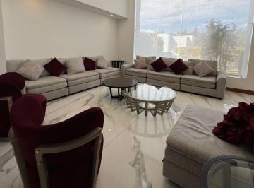 Casa de 3 habitaciones, Quito · Renta de Casa Sector Cumbaya - Piscina Privada